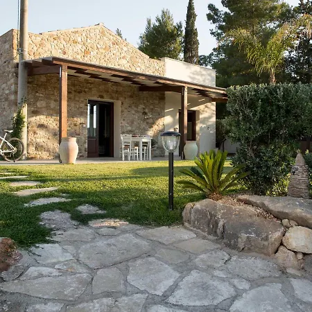 La Casa Del Monachello Dom wakacyjny Buseto Palizzolo