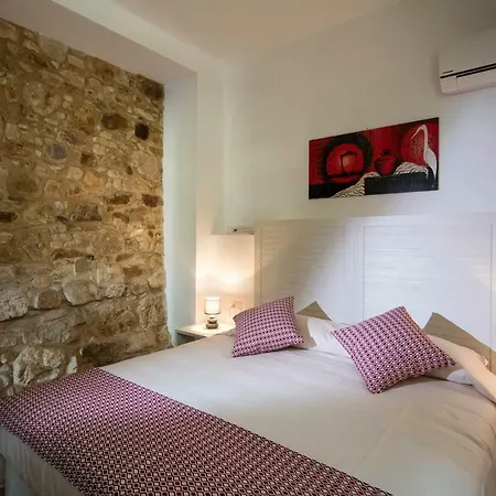 La Casa Del Monachello בית נופש בוסטו פאליצולו